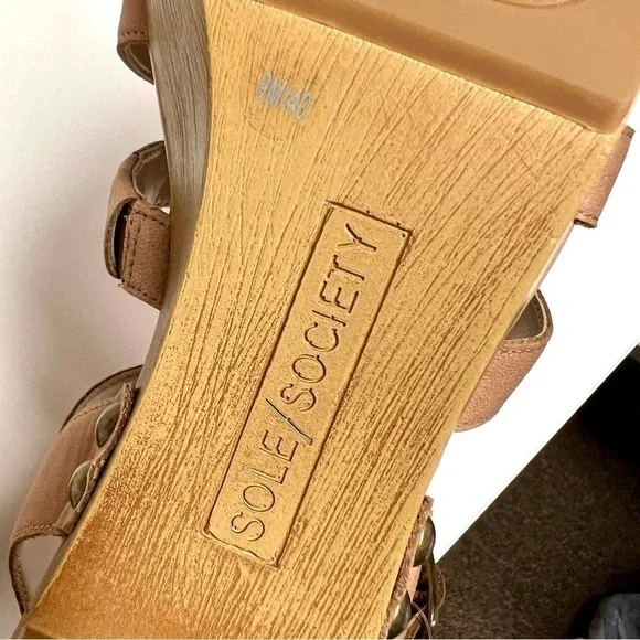 NWT SOLE SOCIETY Y2K So-Nermila Platform Block Heel sandals Taupe women’s size 9 - Picture 8 of 10